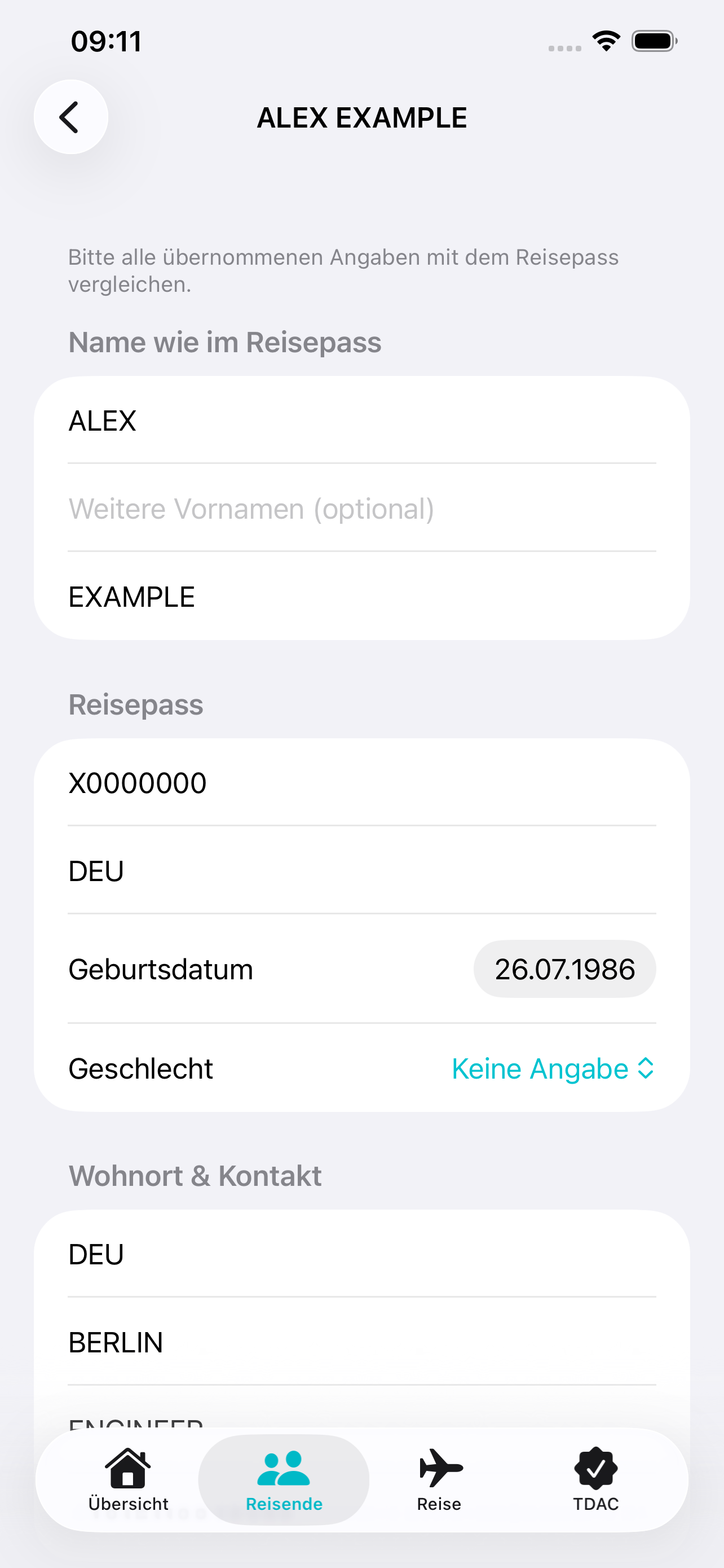ThaiEntry Reisendenansicht mit Pass- und Personendaten
